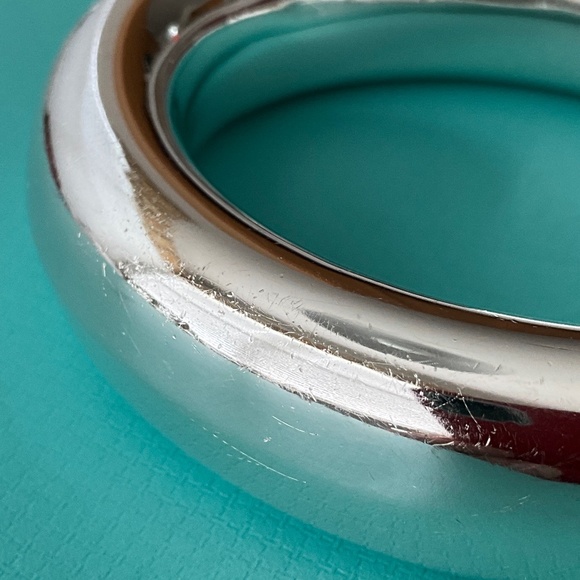TIFFANY & CO. Vintage Peretti Sterling Silver (925) Doughnut Bangle - Picture 7 of 15
